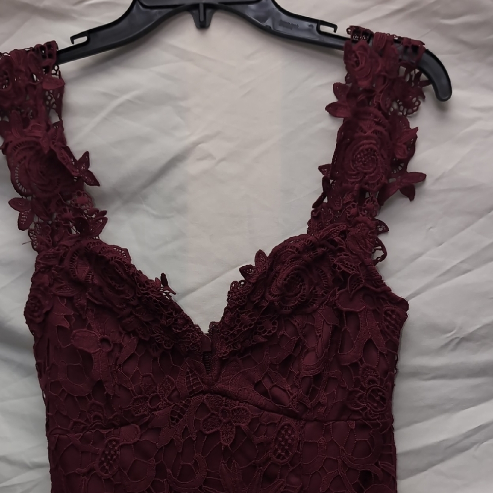 Lulu's Burgundy Floral Lace Mini Dress - Picture 9 of 10
